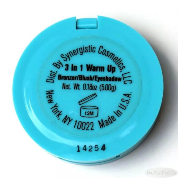 CARMINDY Three in One Warm Up Bronzer Blush Eyeshadow New - Picture 3 of 3